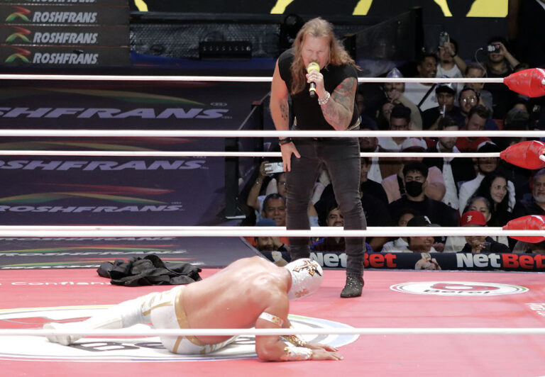 chris jericho vs mistico (2)