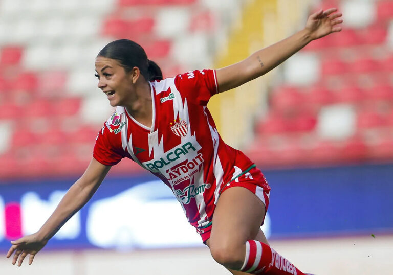 centellas vs santos laguna (4)