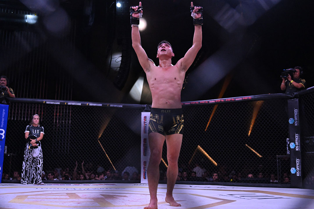 LUX045MTY Uriel Pollo Cossío VS Emilio Saavedra 1