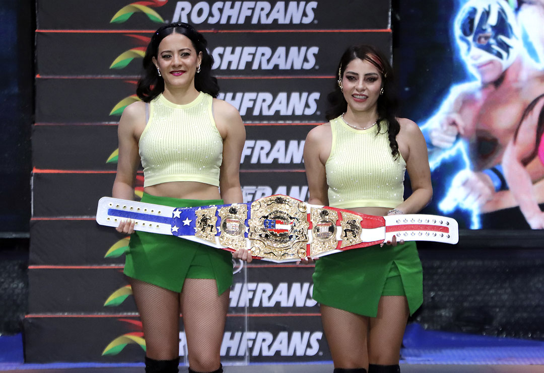 karla castilo y stephanie guerrero (2)