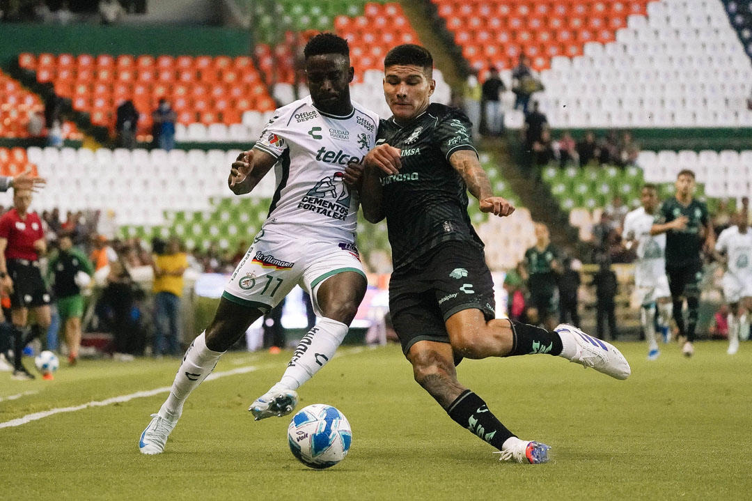 leon vs santos laguna (1)