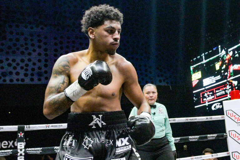 José Ángel Mantequillita Nápoles 2