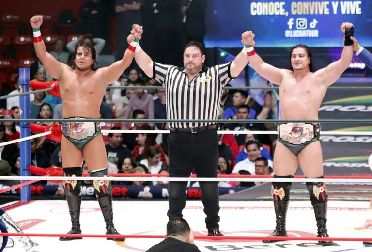 angel de oro y niebla roja (1)