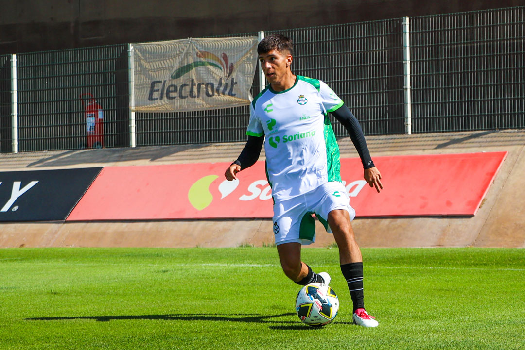 emmanuel echeverria (1)