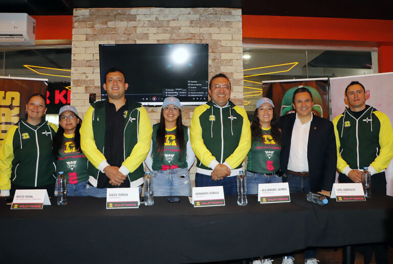 presentacion de raptors flag football femenil 2024 (3)