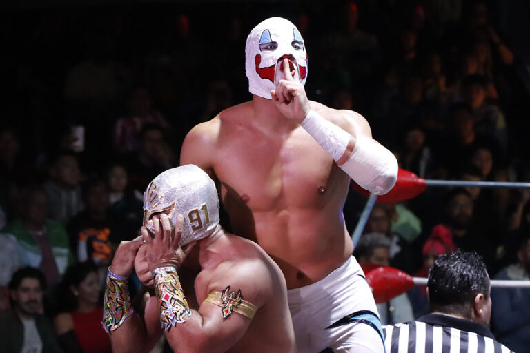 soberano junior vs mistico (1)