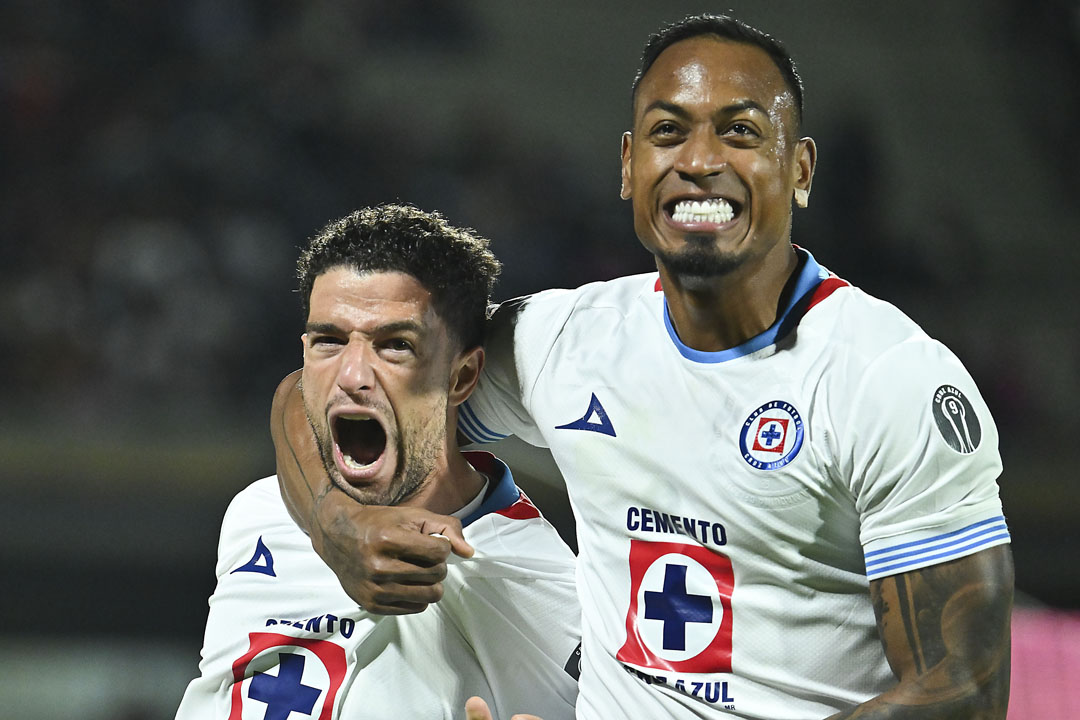 pumas vs cruz azul (1)