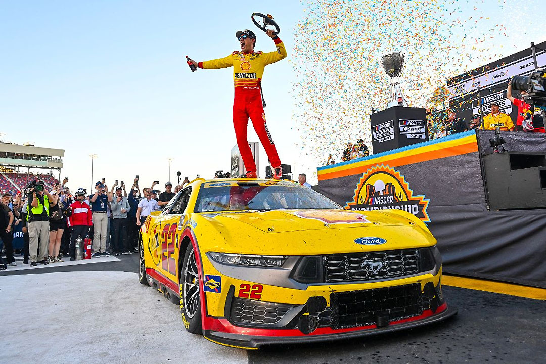 joey logano (1)