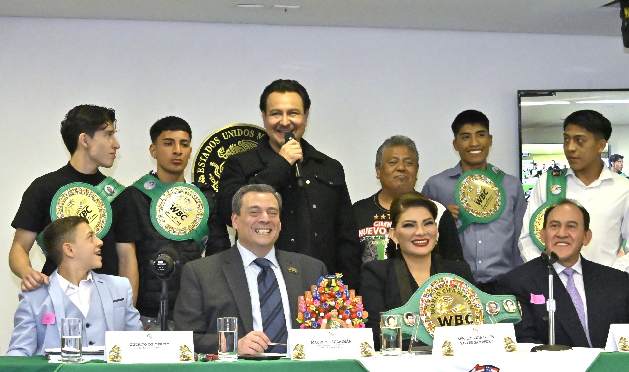 martes de cafe del wbc en el senado (4)