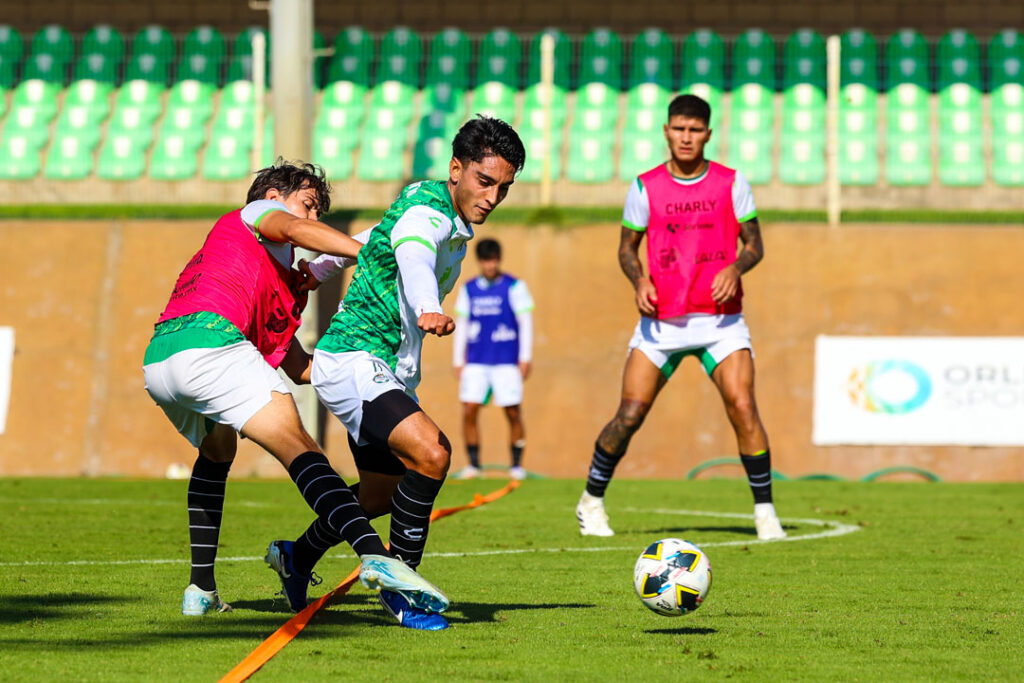 santos laguna (1)