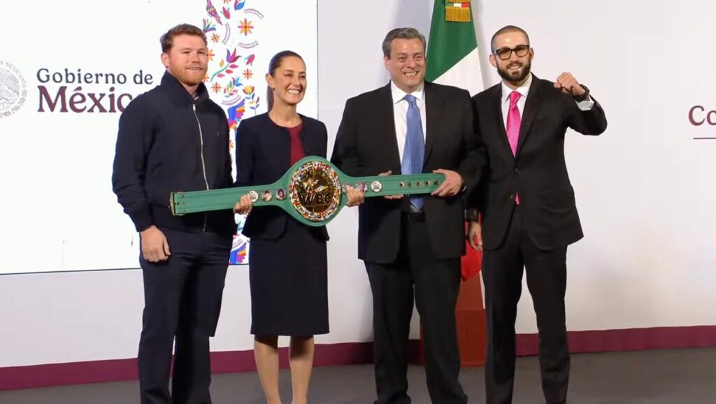 saul CANELO alvarez - claudia sheinbaum y mauricio sulaiman (1)