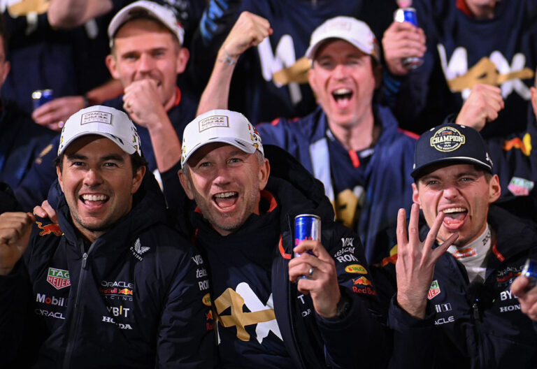 sergio perez y max verstappen (1)