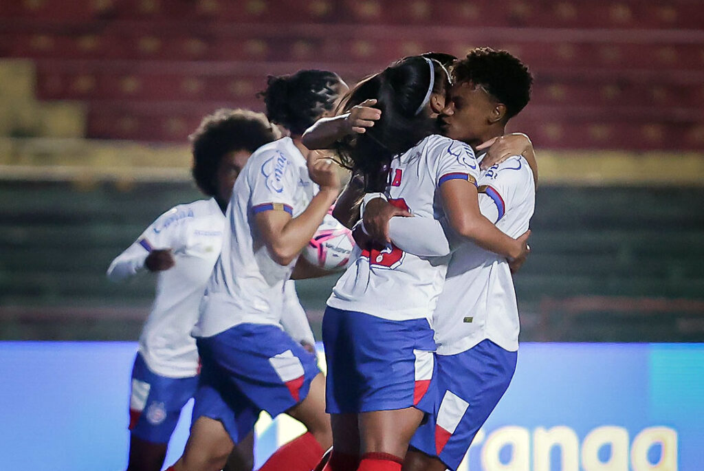 esporte clube bahia vs pumas (1)