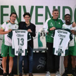 Santos presenta a Dájome y Abella como refuerzos.