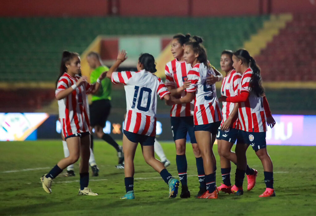 paraguay vs pumas femenil (1)