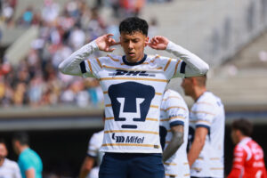 pumas vs necaxa (5)