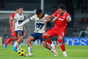 pumas vs toluca (1)