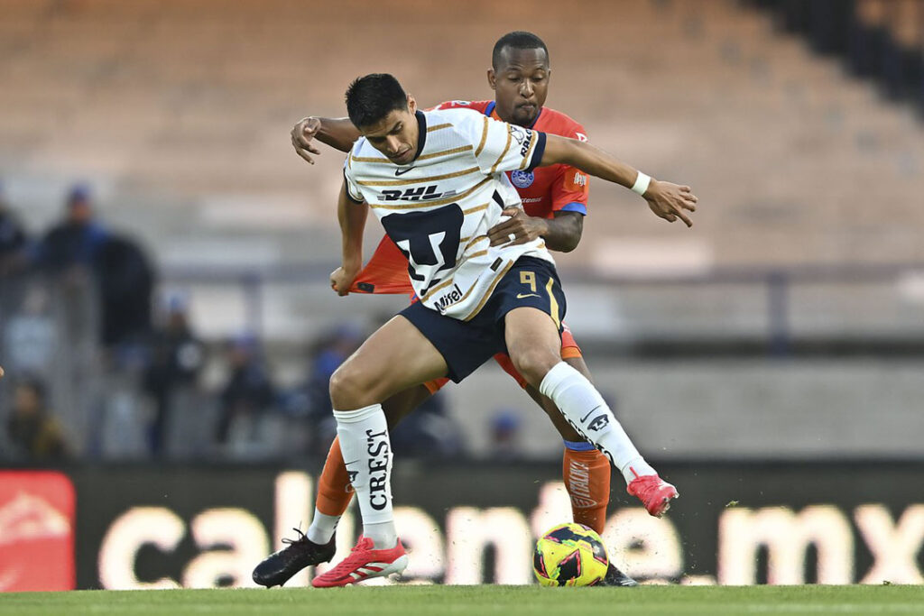 pumas vs mazatlan (1)