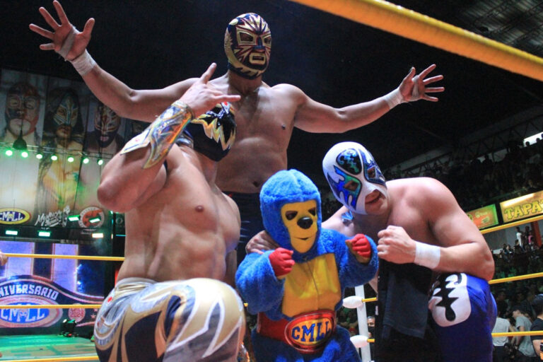 explosivo - mascara dorada - kemonito y atlantis jr (1)