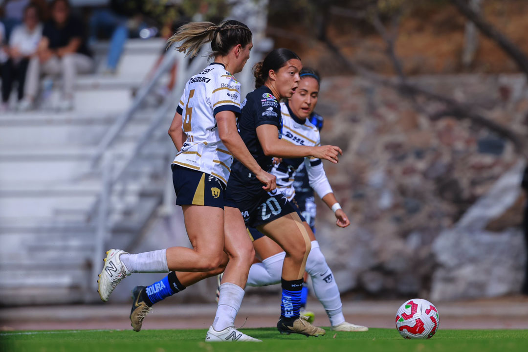 queretaro femenil vs pumas (2)