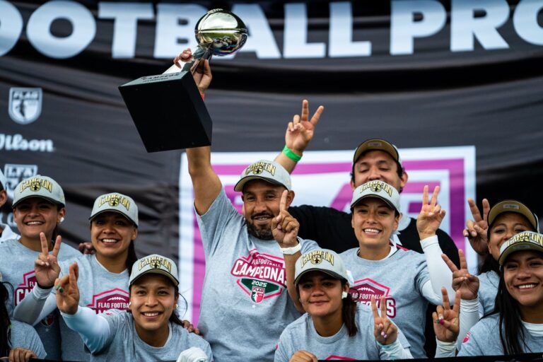 raptors flag football campeonas (1)