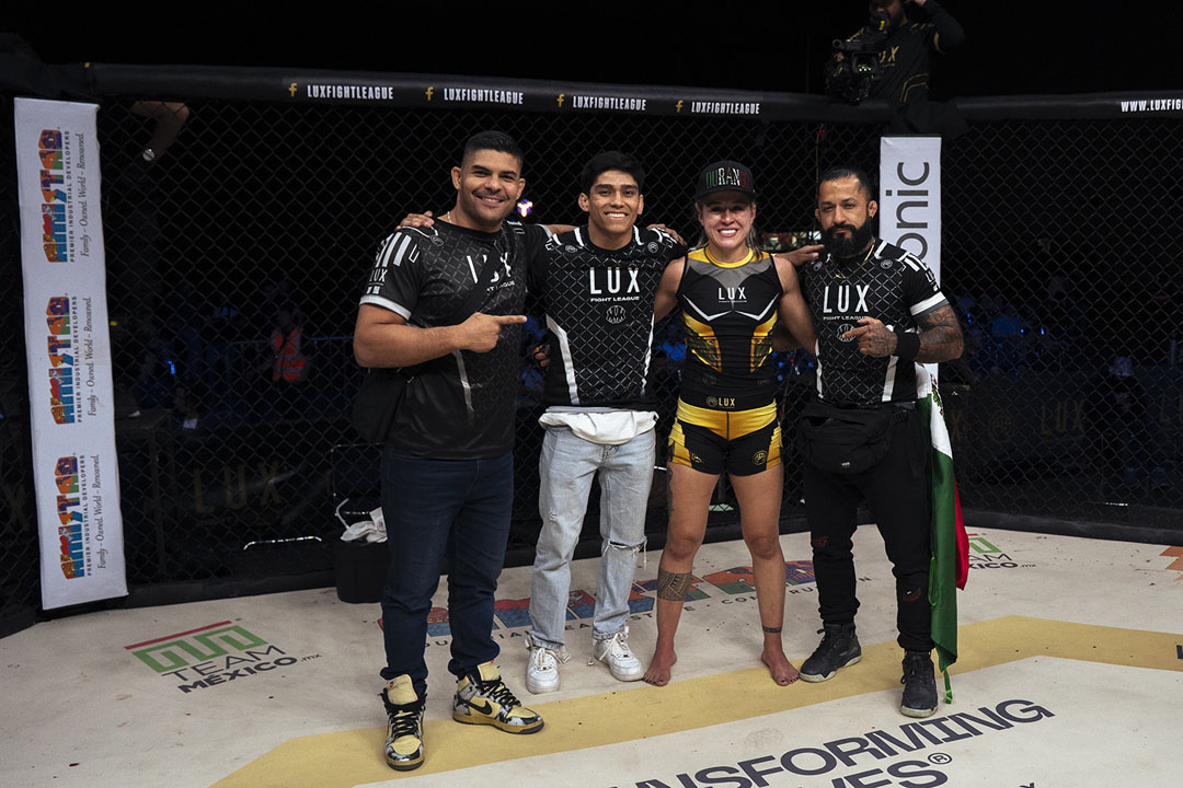 LUX051CDMX Hannah Ramos VS Sofia Geisha Argentina Landi 1