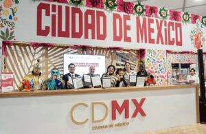 cmll en el tianguis turistico (1)