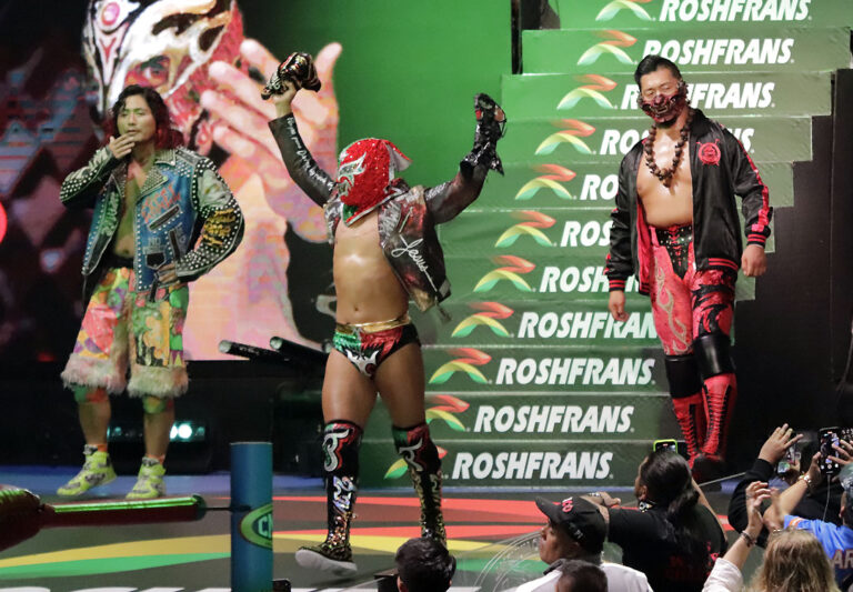 hiromu takahashi - titan y shingo takagi (1)