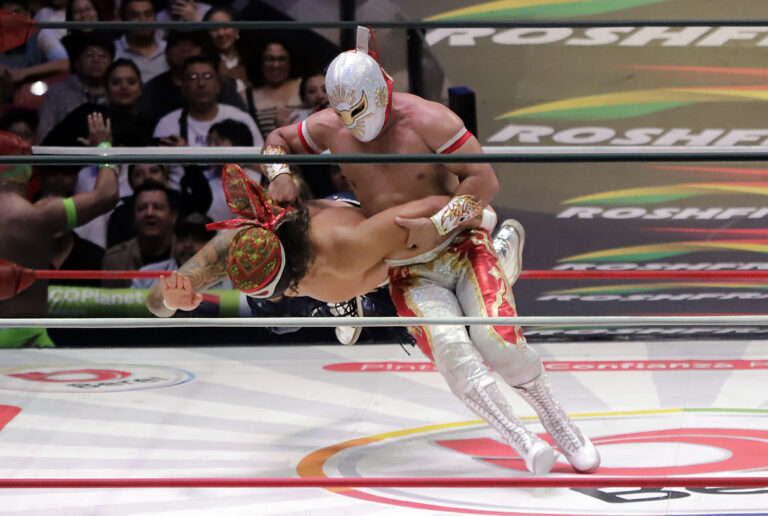 mistico vs zandokan junior (2)