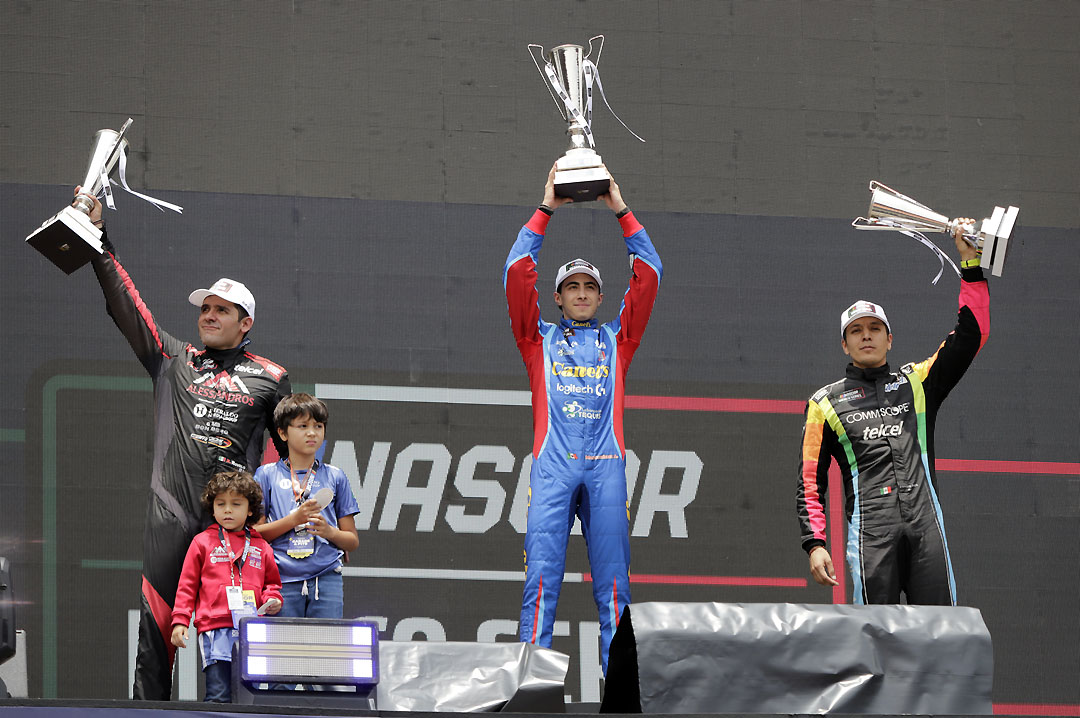 ruben rovelo - max gutierrez y enrique baca (1)