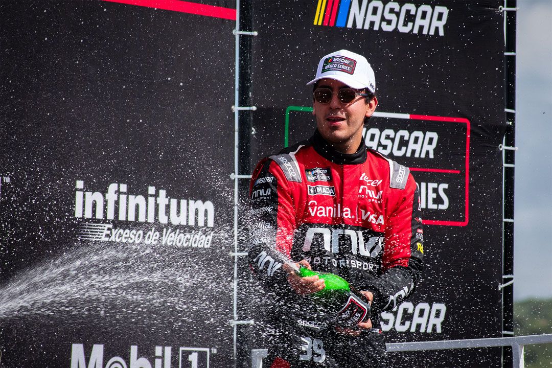 Víctor Barrales (1)