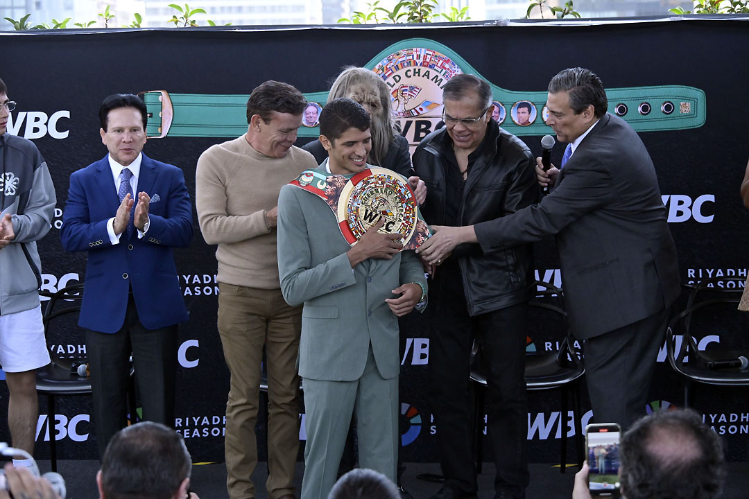 sebastian fundora y mauricio sulaiman (1)