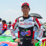 Alex de Alba inicia los playoffs en casa.