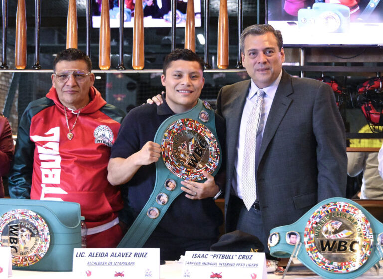 isaac PITBULL cruz (1)