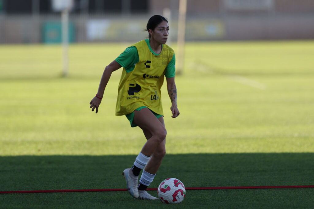 lia romero (1)