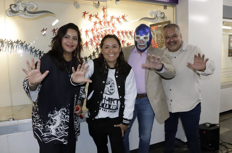 exposicion viva la lucha libre (1)