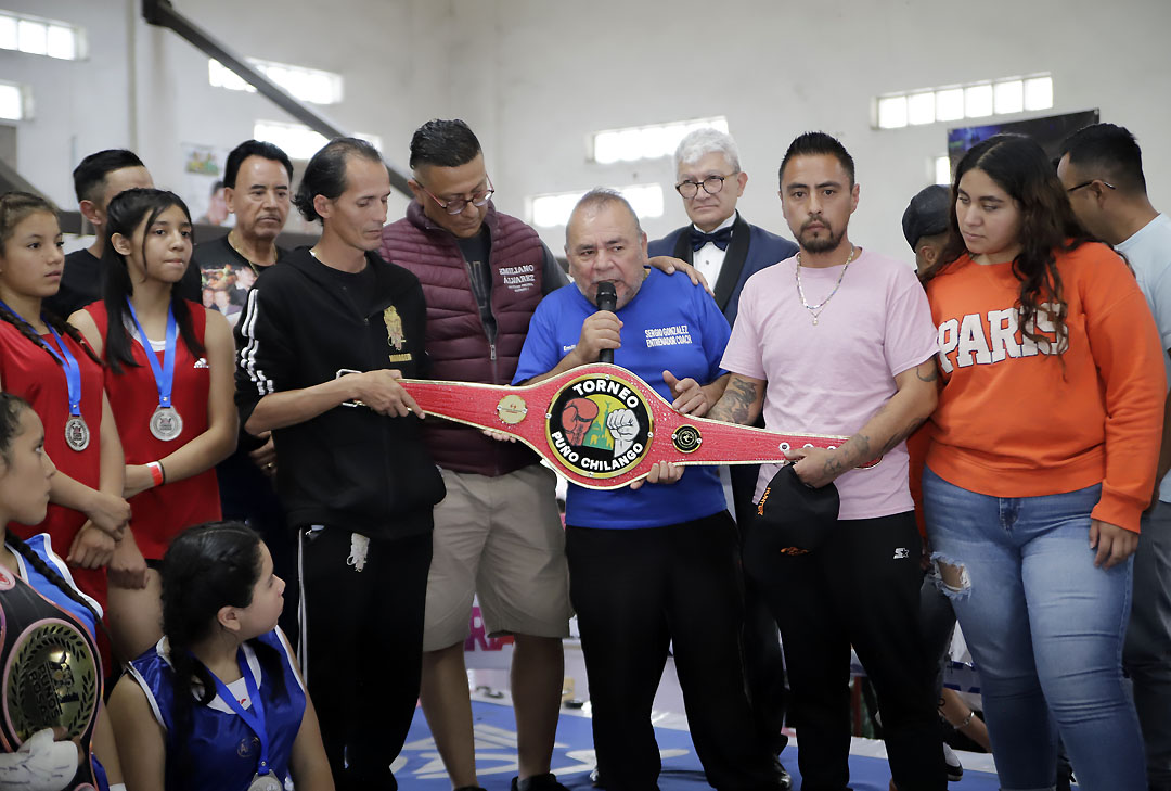 puño chilango 2025 (4)