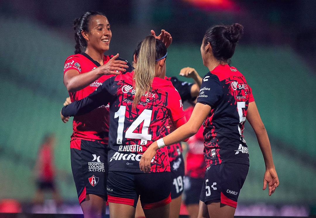 santos laguna femenil vs atlas (2)