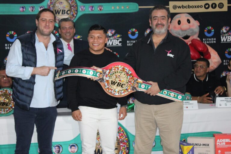 isaac PITBULL cruz (1)