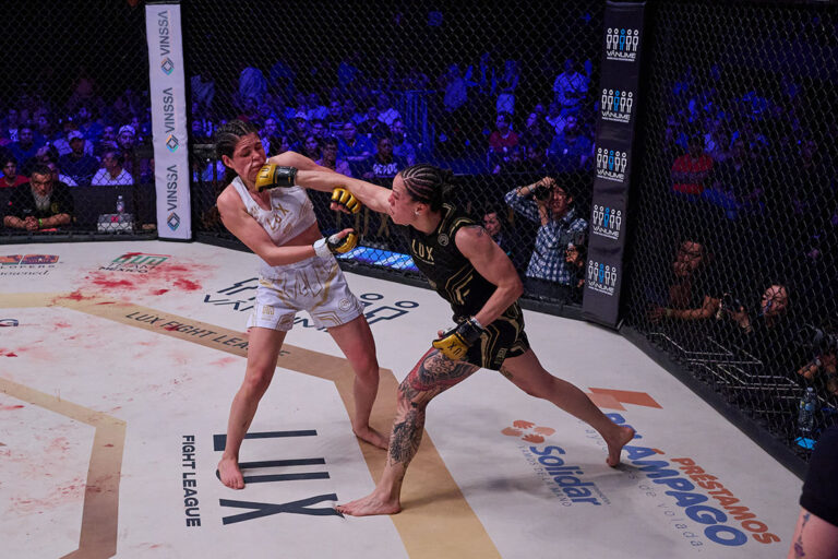 Ivonne Caro VS Victoria Alba 3