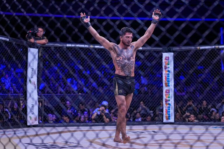 LUX56AI Fabián Torito López VS César Vázquez 3