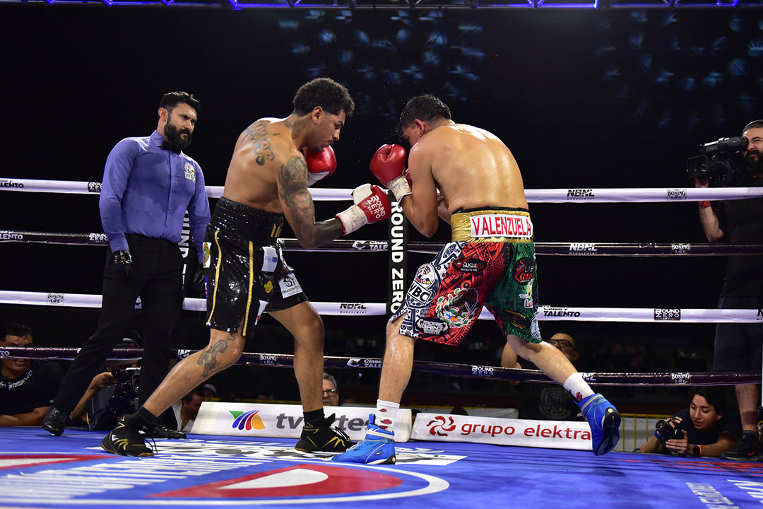 RZUFA Daniel Mantequillita Nápoles VS Tronco Valenzuela 1