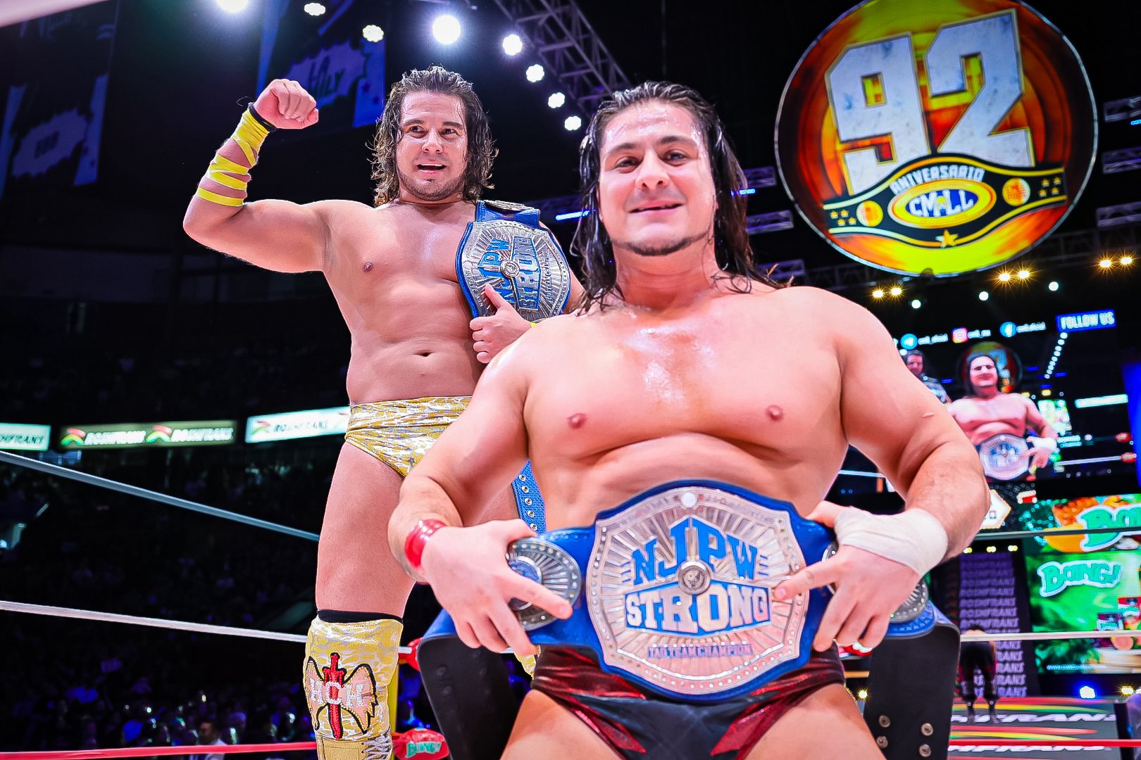 angel de oro y niebla roja (1)