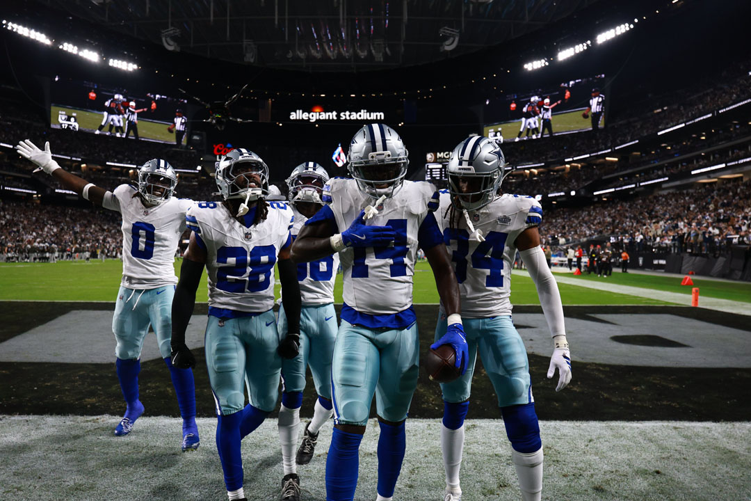 cowboys vs raiders (2)