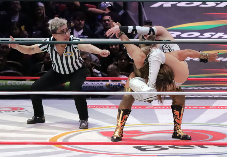 kira vs reyna isis (1)