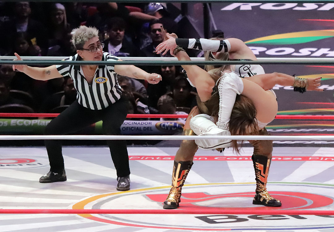 kira vs reyna isis (1)