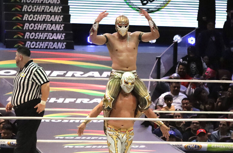 mistico y mascara dorada (2)
