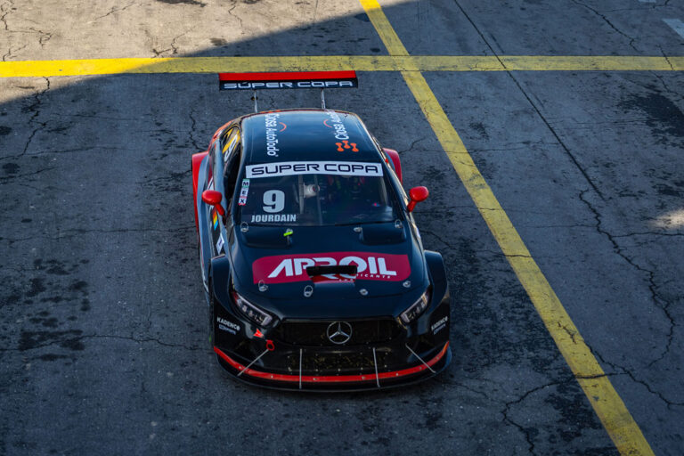 Andretti Jourdain 01