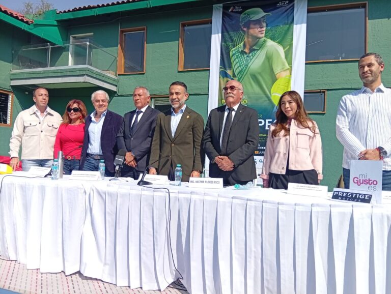 CHACA CHALLENGER RUEDA DE PRENSA METEPEC FOTO1