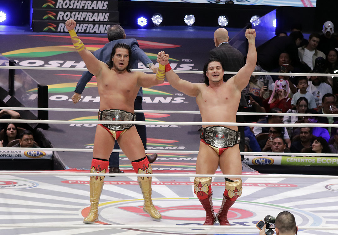 angel de oro y niebla roja (1)